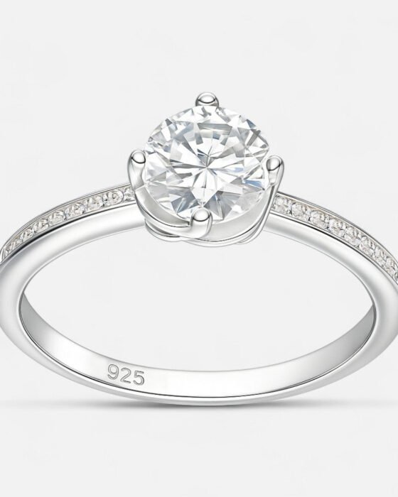 Anillo Solitario Moissanita y Circones