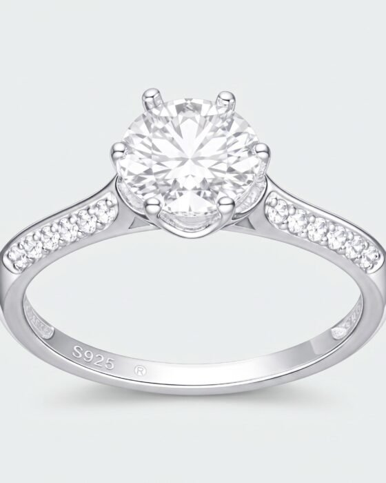 Anillo Solitario Moissanita y Circones