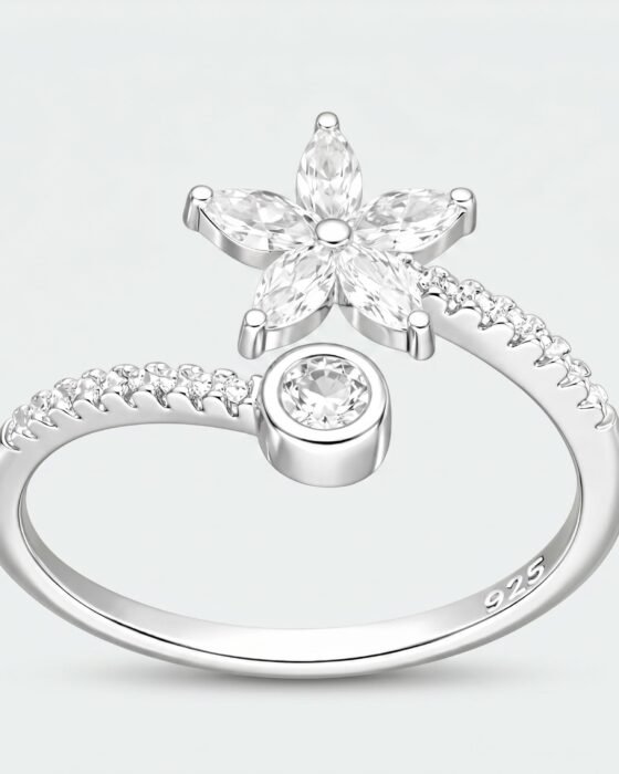 Anillo Ajustable Flor Circones